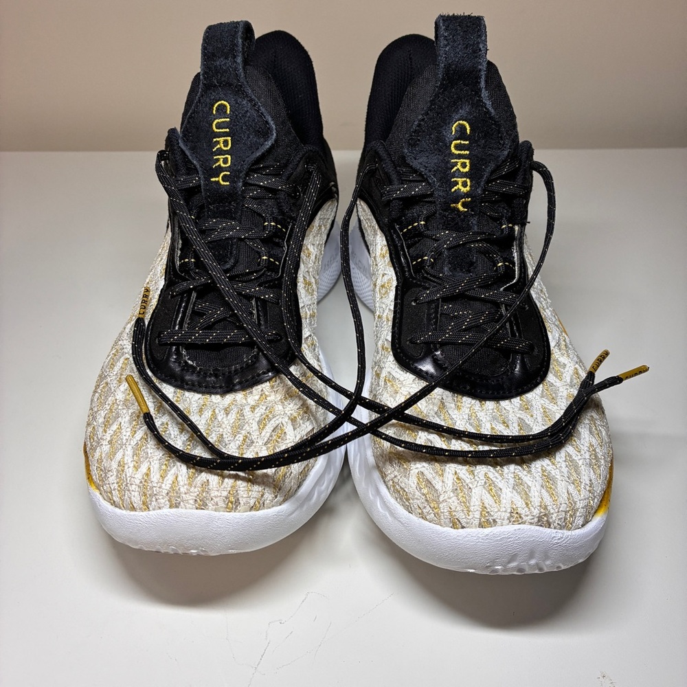 Under Armour Curry Flow 9 - Picture 2 of 16